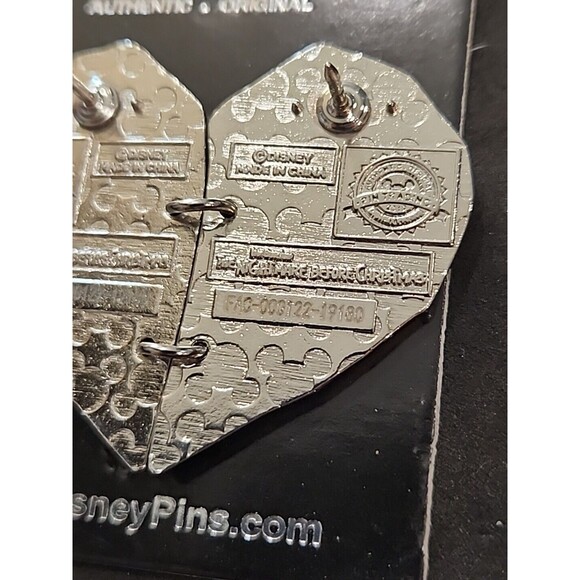 Disney Pin 113574‎ Nightmare Before Christmas Jack Sally Two Piece Heart NBC - Picture 6 of 6